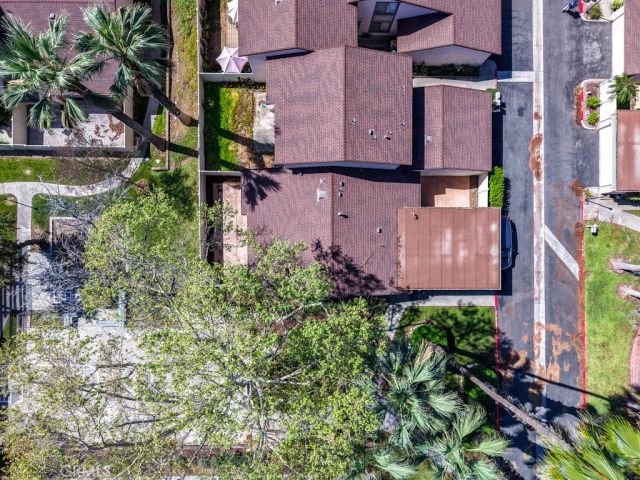 820 E Silver Maple, Azusa, CA 91702