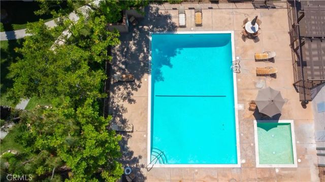 820 E Silver Maple, Azusa, CA 91702