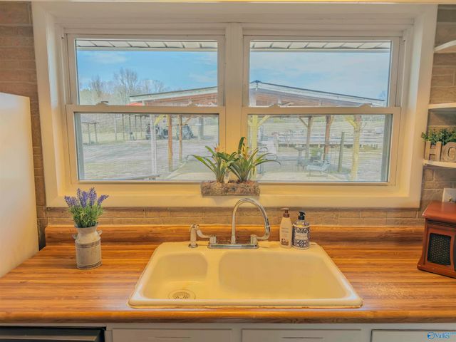 17410 Alabama Highway 157, Moulton, AL 35650