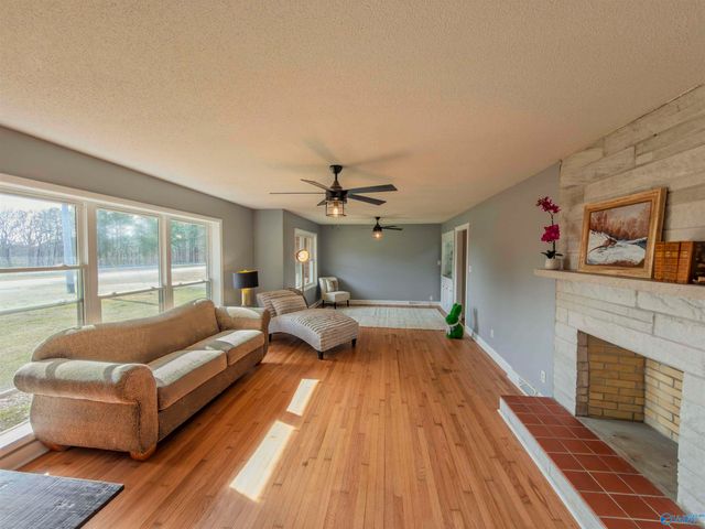 17410 Alabama Highway 157, Moulton, AL 35650