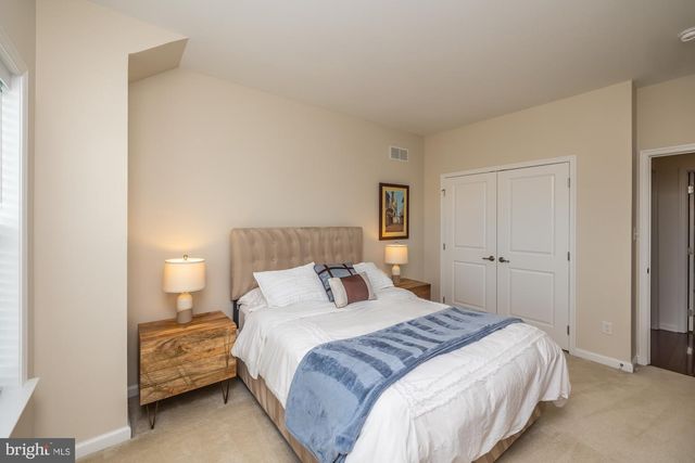 36 NEW COUNTRYSIDE DR, West Chester, PA 19382