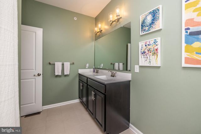 36 NEW COUNTRYSIDE DR, West Chester, PA 19382