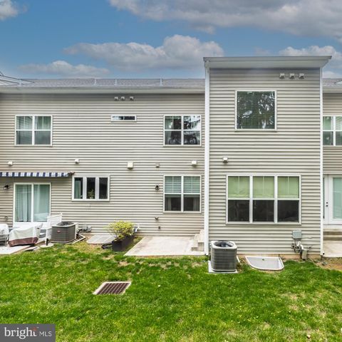 36 NEW COUNTRYSIDE DR, West Chester, PA 19382