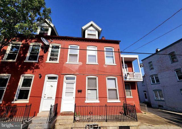 17 CORAL ST, Lancaster, PA 17603