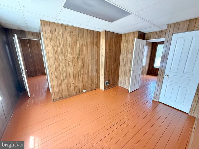 17 CORAL ST, Lancaster, PA 17603