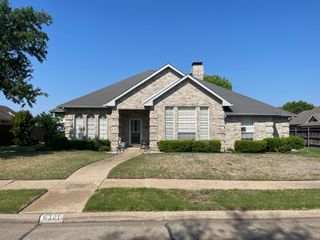 6321 Ahnee Drive, Rowlett, TX 75089