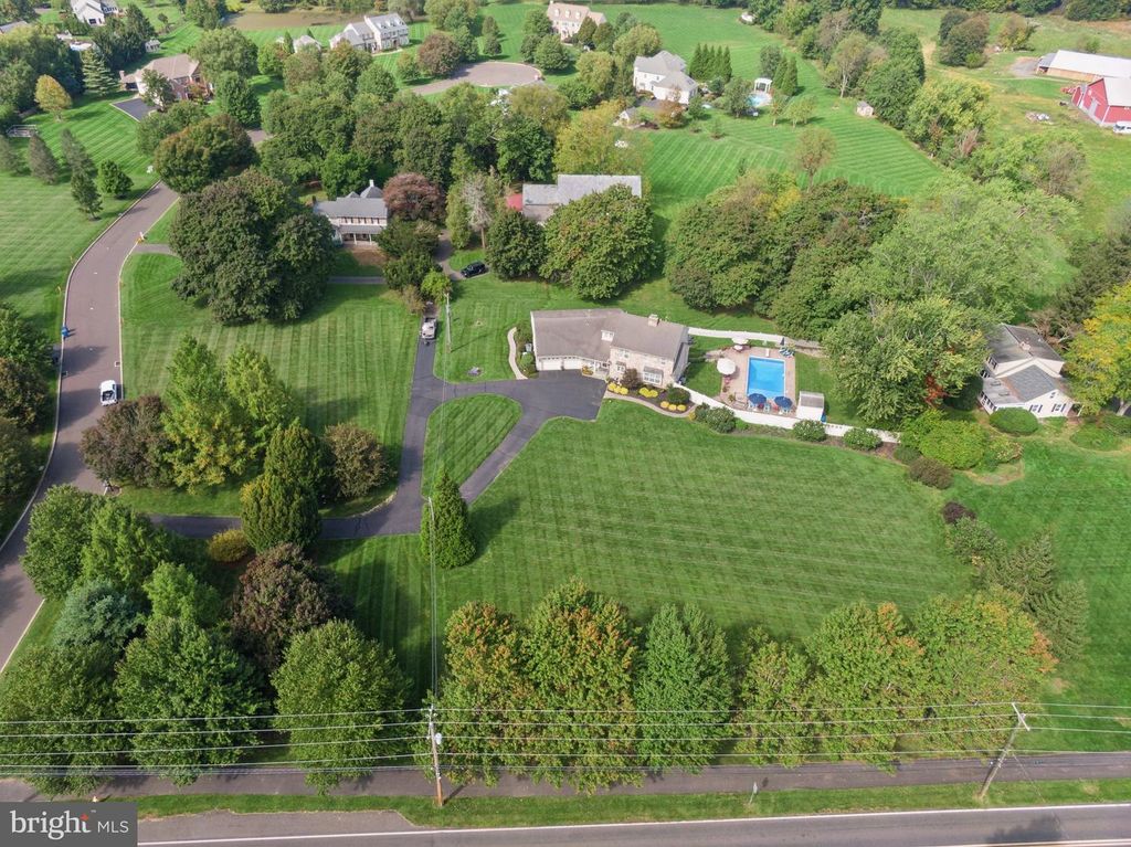2 CAVALLO WAY, DOYLESTOWN, PA 18901 — photo 4