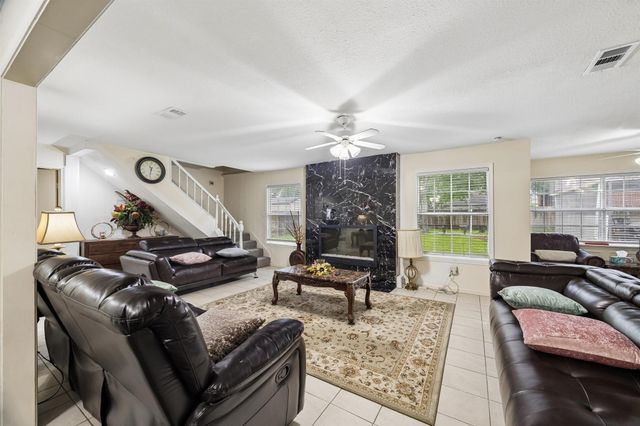 7511 Theisswood Road, Spring, TX 77379