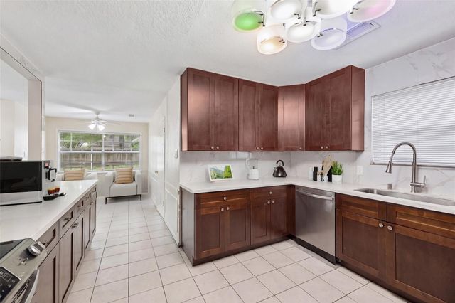 7511 Theisswood Road, Spring, TX 77379
