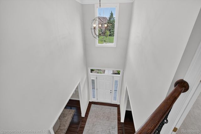 46592 Pinehurst Circle N, Northville Township, MI 48168