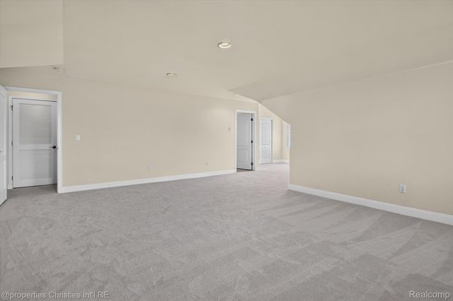 46592 Pinehurst Circle N, Northville Township, MI 48168