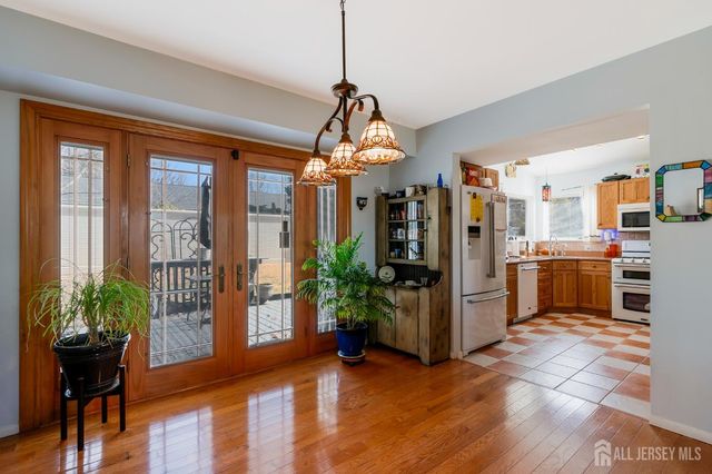 6 Long Street, Piscataway, NJ 08854