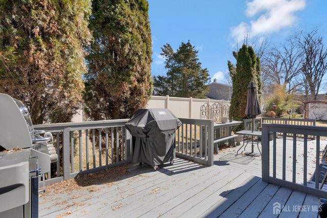 6 Long Street, Piscataway, NJ 08854