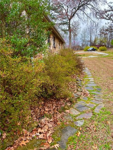 9643 Erbie Cutoff Road, Harrison, AR 72601