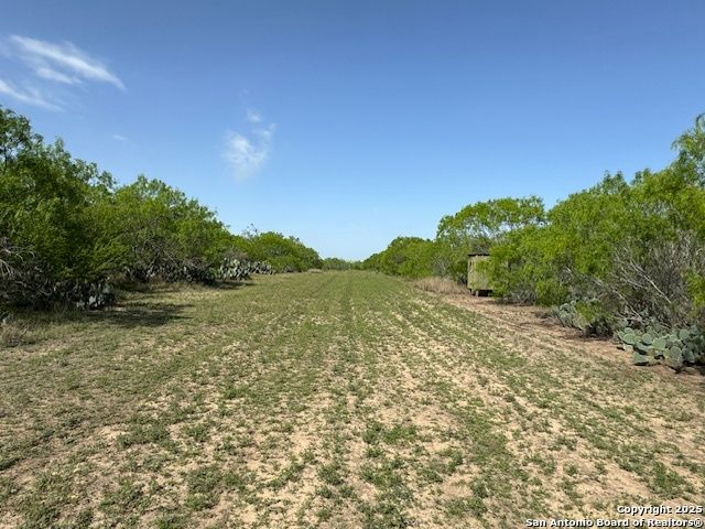 16 Windmill Ranchettes CR 329, Jourdanton, TX 78064