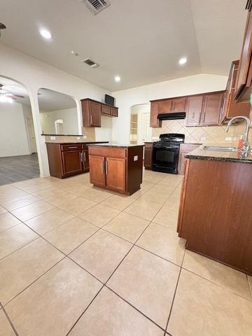 11124 Friendship DR, Austin, TX 78754