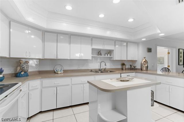 1020 28th AVE N, Naples, FL 34103
