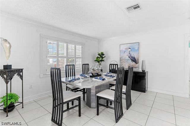 1020 28th AVE N, Naples, FL 34103