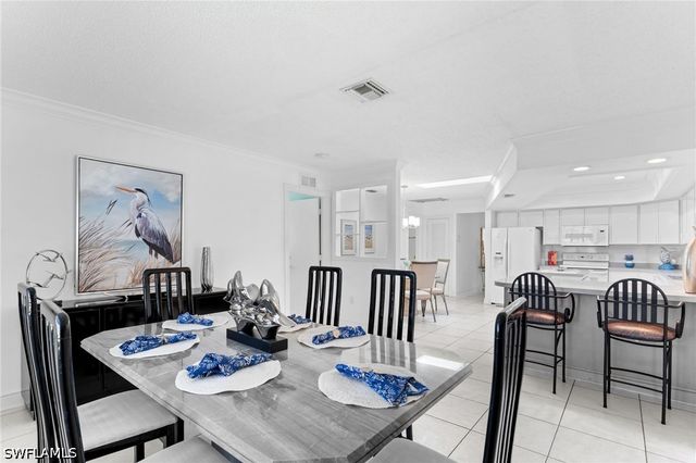 1020 28th AVE N, Naples, FL 34103