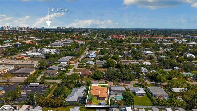 1020 28th AVE N, Naples, FL 34103