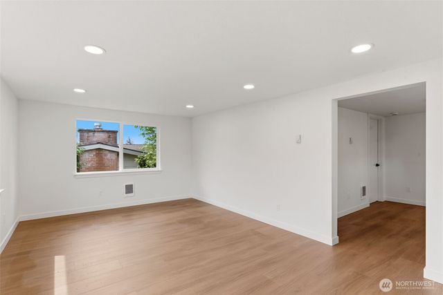 4737 SE Foss Road, Port Orchard, WA 98366