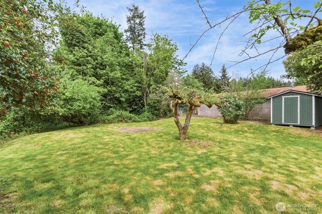 4737 SE Foss Road, Port Orchard, WA 98366