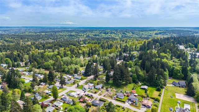 4737 SE Foss Road, Port Orchard, WA 98366