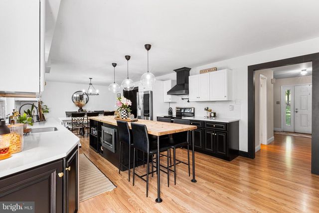 790 CONCORD RD, Glen Mills, PA 19342