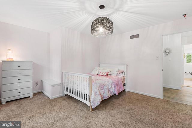 790 CONCORD RD, Glen Mills, PA 19342