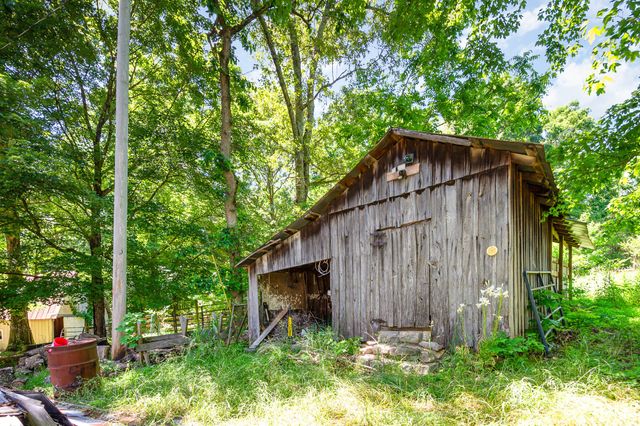 2454 Highway 48, S, Dickson, TN 37055