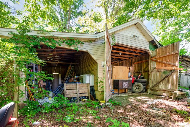 2454 Highway 48, S, Dickson, TN 37055