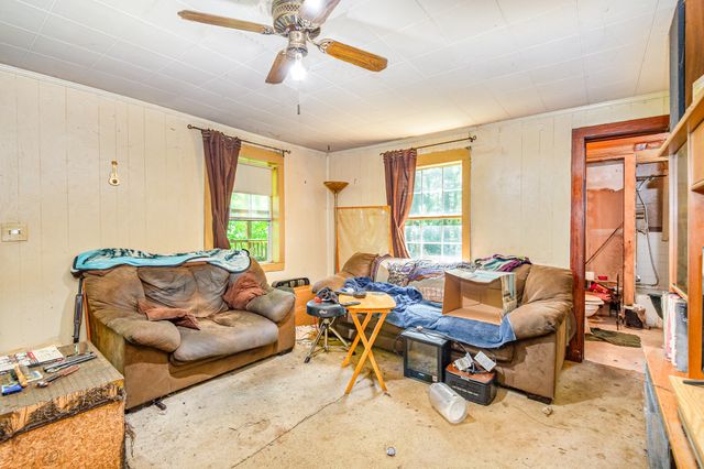 2454 Highway 48, S, Dickson, TN 37055