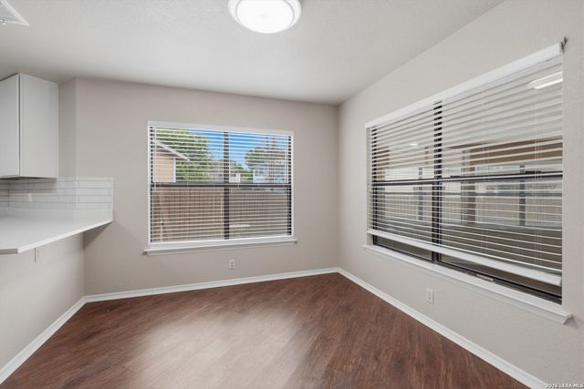 9827 echo plain, San Antonio, TX 78245