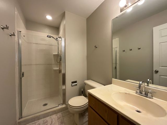 215 Brett Circle C, Wauconda, IL 60084