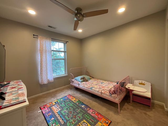 215 Brett Circle C, Wauconda, IL 60084