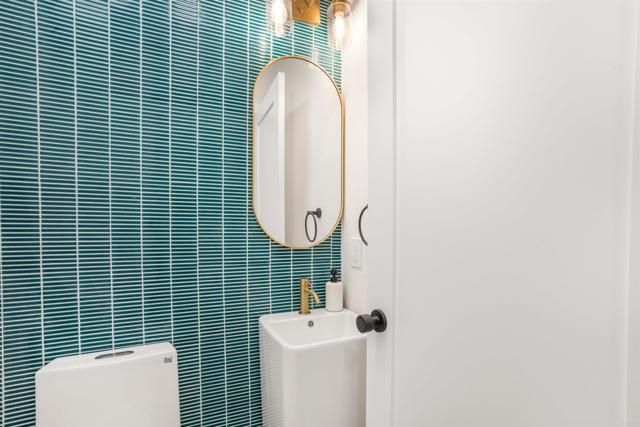 3810 sierra Morena ave, Carlsbad, CA 92010