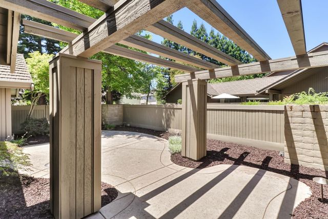 11630 Gold Country Blvd, Gold River, CA 95670