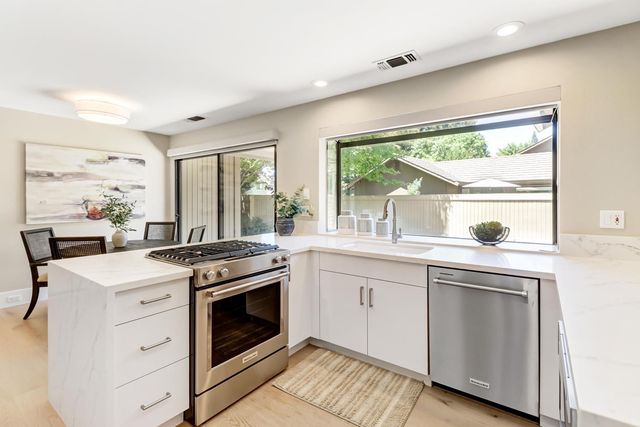 11630 Gold Country Blvd, Gold River, CA 95670