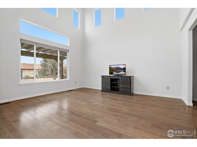 520 Cimarron Dr, Ault, CO 80610