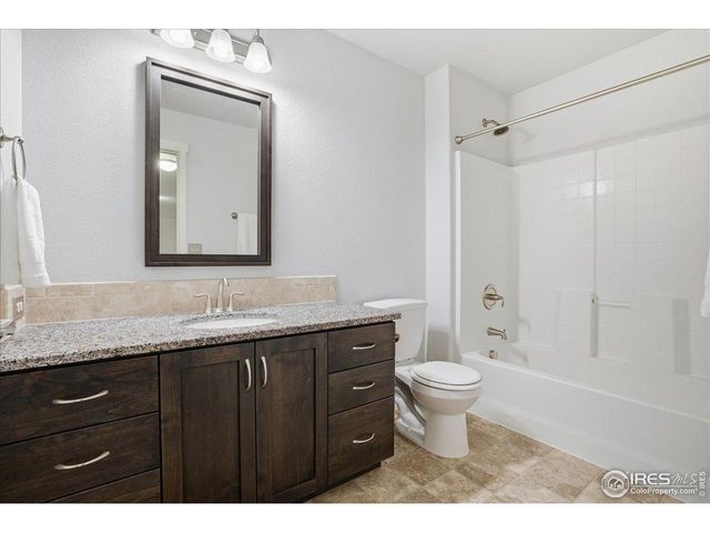 520 Cimarron Dr, Ault, CO 80610