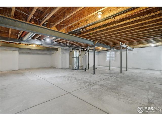 520 Cimarron Dr, Ault, CO 80610