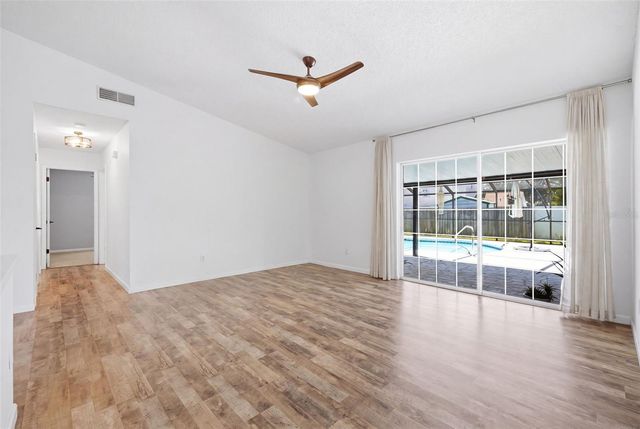1705 CINNABAR COURT, Brandon, FL 33510
