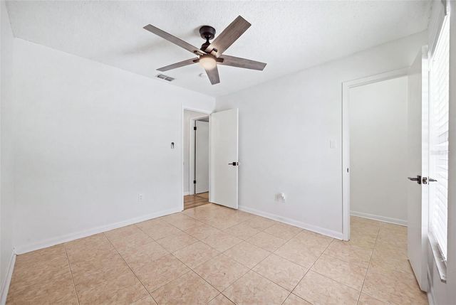 1705 CINNABAR COURT, Brandon, FL 33510