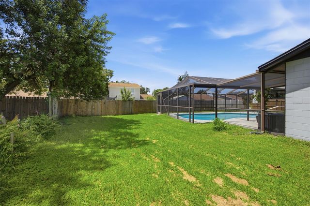 1705 CINNABAR COURT, Brandon, FL 33510