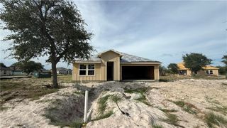 122 Aruba Dr, Rockport, TX 78382