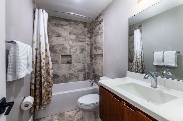 808 Elm Street, Cincinnati, OH 45202