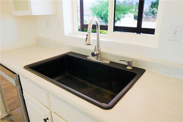 6300 Jane Avenue, Pahrump, NV 89061