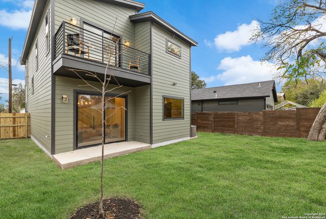 235 Oelkers, San Antonio, TX 78204