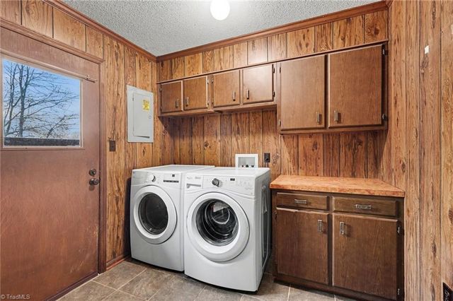 1289 Piney Grove Road, Kernersville, NC 27284