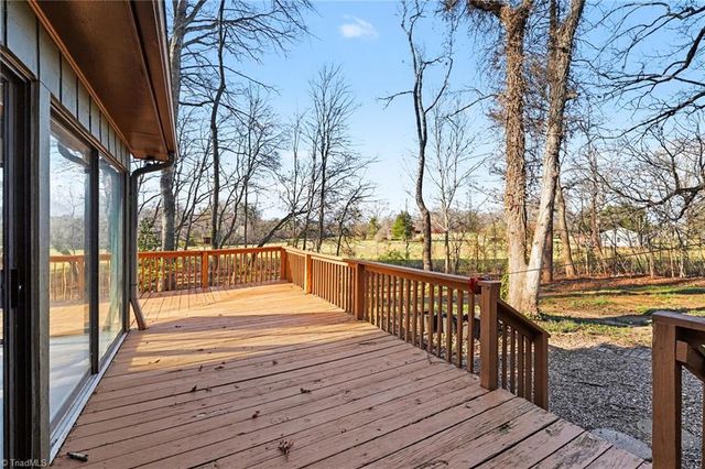 1289 Piney Grove Road, Kernersville, NC 27284